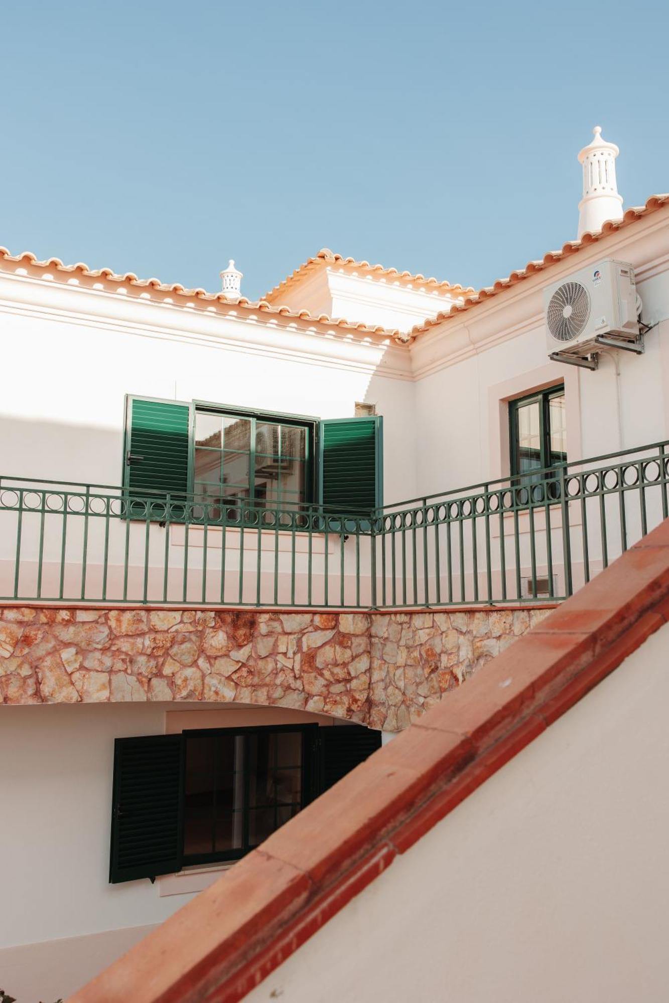 Casa Velha Apartments - Adults Friendly Albufeira Esterno foto